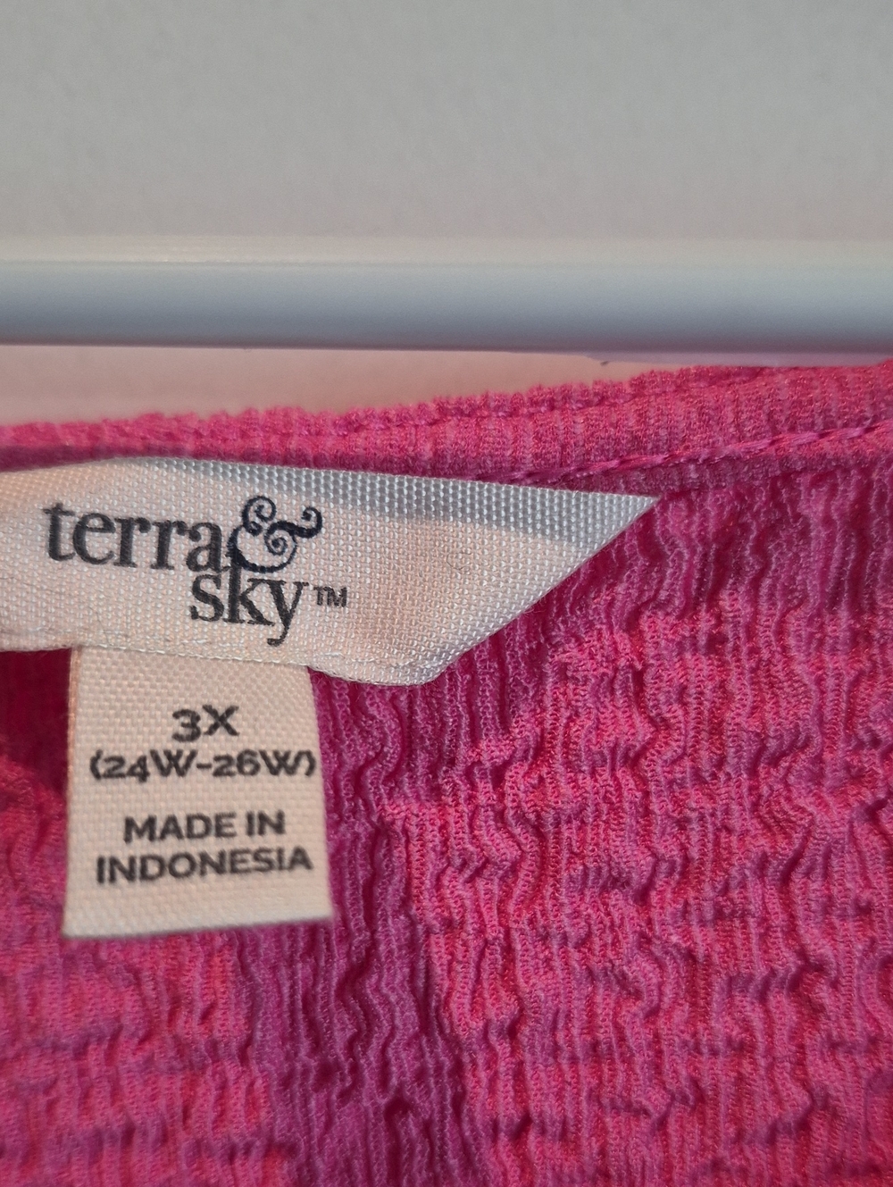 Terra & Sky Textured Puff-Sleeve Top - Pink - Picture 2 of 4